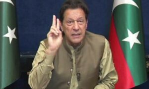 عمران خان: دیگر با ارتش گفتگو نخواهم کرد