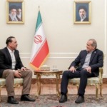 دیدار پزشکیان با فرمانده ارتش پاکستان در تهران
