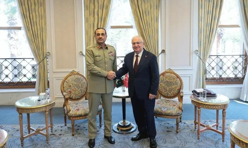 رایزنی دفاعی پاکستان و ترکیه در استانبول پیش از نشست پیمان مکه