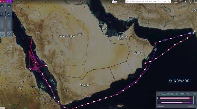 موفقیت ۲ نفت‌کش پاکستانی در عبور از تنگه باب‌المندب با وجود محاصره حوثی‌ها
