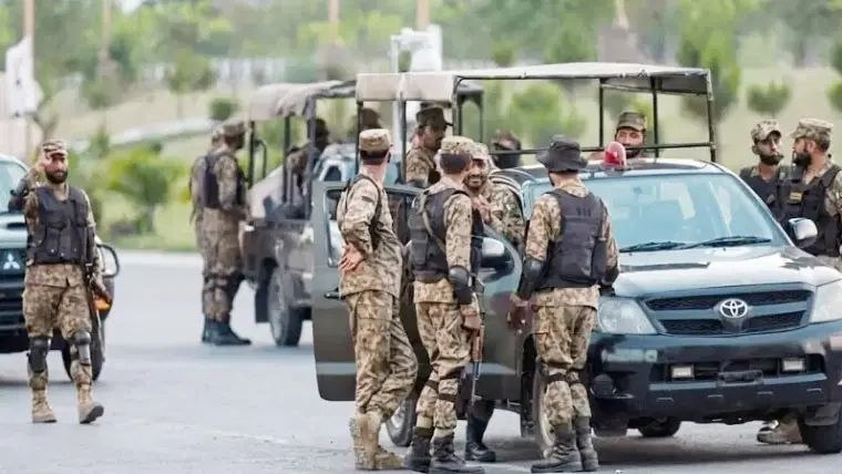 کشته شدن ۹ تروریست در عملیات ارتش پاکستان در بلوچستان
