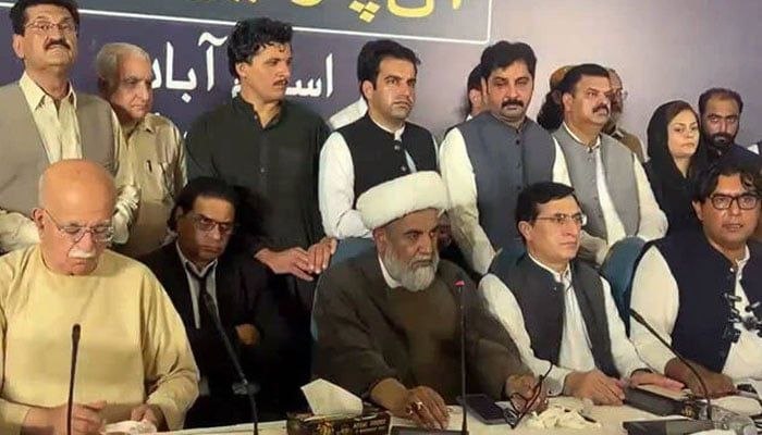 حمایت جنبش «تحفظ قانون اساسی پاکستان» از فراخوان تظاهرات ضد دولتی ۴ اکتبر تحریک انصاف