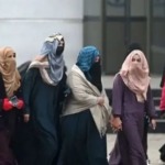 تصمیم ناگهانی شورای پزشکی و دندان‌پزشکی پاکستان (PMDC) مبنی بر اخراج و لغو پذیرش دانشجویان افغانستانی مشغول به تحصیل در دانشگاه‌های پزشکی این کشور، موجی از نگرانی و اعتراضات دیپلماتیک را به همراه داشته است.