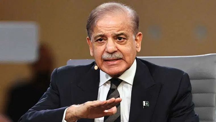 تأکید شهباز شریف بر گشایش مسیرهای قانونی مهاجرت نیروی کار به اروپا