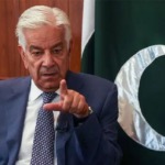 وزیر دفاع پاکستان خطاب به حزب تحریک انصاف: دیگر نمی‌توان پشت سیاست پنهان شد و به تروریست ‌ها کمک کرد
