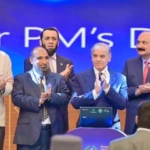 دولت پاکستان ۵۰۰ هزار لپ تاب کروم‌بوک میان دانش‌آموزان و دانشجویان توزیع خواهد کرد