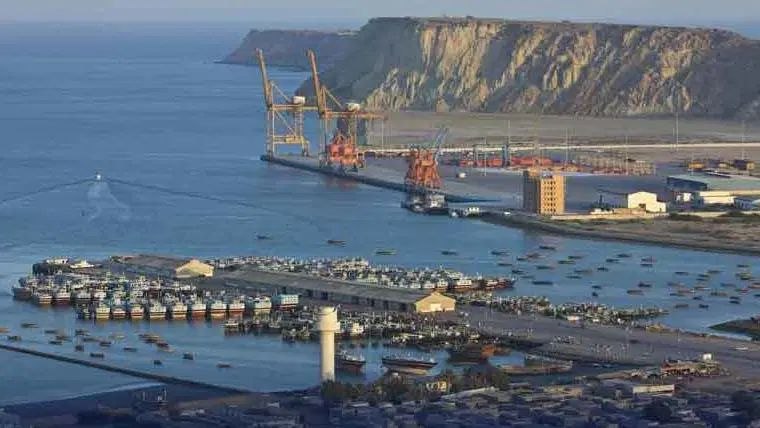 آمادگی بندر گوادر پاکستان برای تسهیل و گسترش ترانزیت کالا با ایران